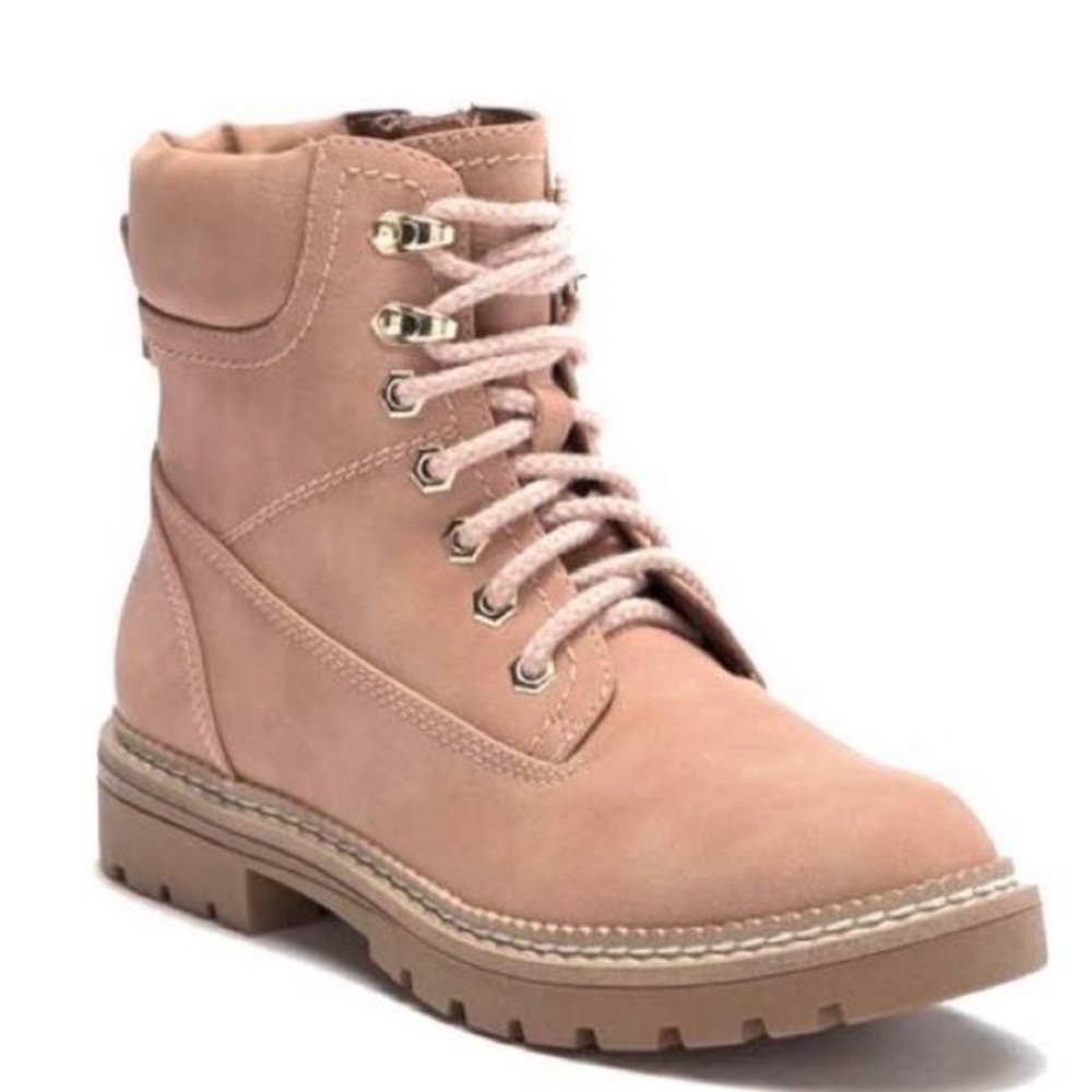 Steve Madden Lace Up Boots